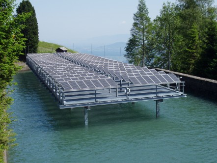Buchs Bild Photovoltaik Wasserspeicher EWB_Copyright_EnergieSchweiz